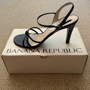 Banana Republic Lark 4” heeled sandal, black leather, size 10 with original box